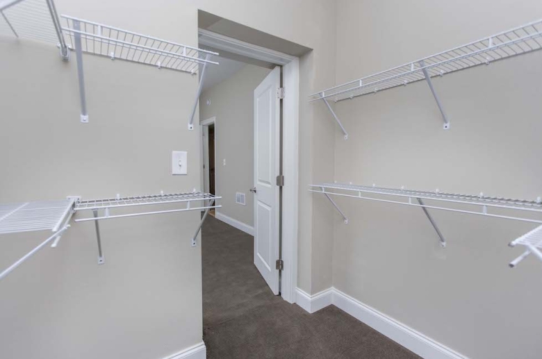 Colonial Apartments In Philadelphia Pa Pmc Property
